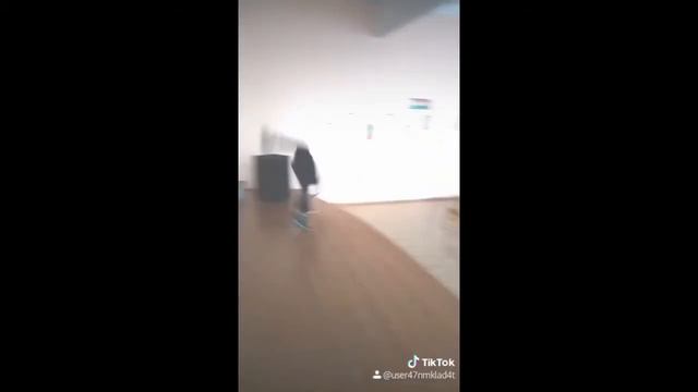 Мой друг 😲😲😲 смотреть онлайн