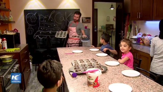 Inspirada en China, abre academia de arte para niños y padres egipcios смотреть онлайн