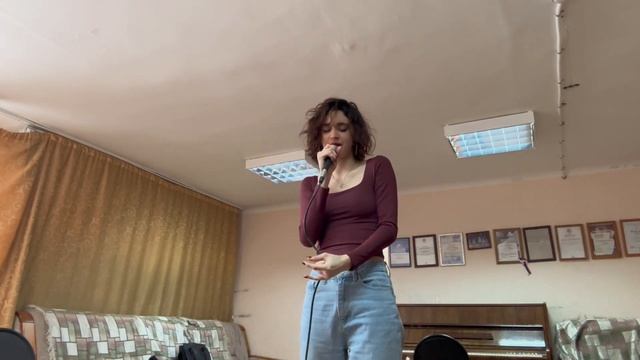 Blue Skies- Jazz Standard (cover By Arisha) #singer #jazz #вокалистка #jazzvocal #джаз #певица