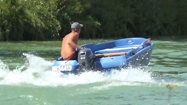 Péniches / Berry au Bac / REIMS bateaux au quai de la Pum 03/08/18 смотреть онлайн