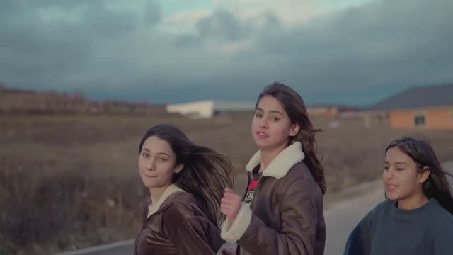 Kika a Castkovske cajenky Tanecky смотреть онлайн