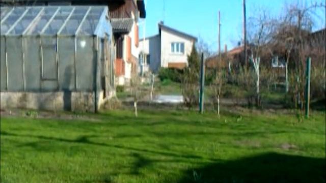 My little sister laughs at herself on camera! смотреть онлайн