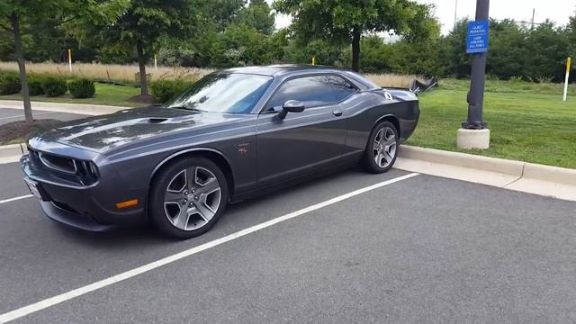 2013 Dodge Challenger R/T Classic смотреть онлайн