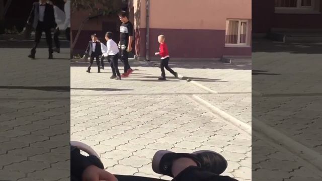 Школьники насилуют девочку 8класс подоспел