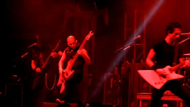Trivium - Torn Between Scylla and Charybdis (Live in Denver) смотреть онлайн