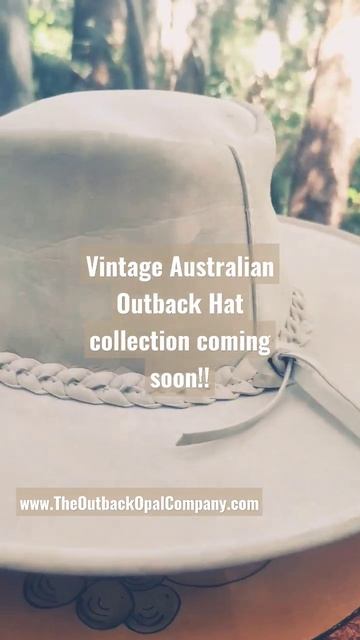 Vintage Australian made Outback Cowboy Hats. Yeee-ha! смотреть онлайн