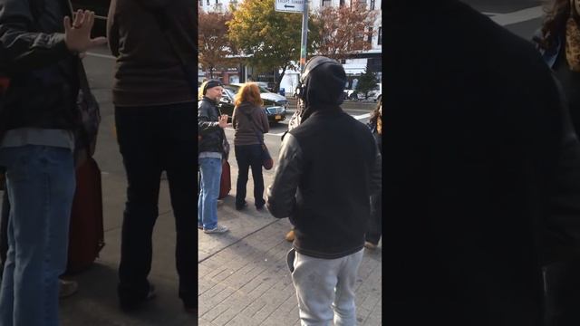 RICHIE THE MAD RAPPER SCHOOLING WHITE FAMILY FROM TEXAS смотреть онлайн