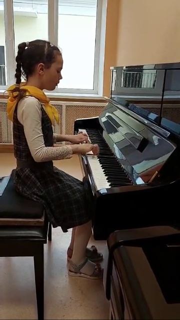 Прятки. Ф. Констан смотреть онлайн