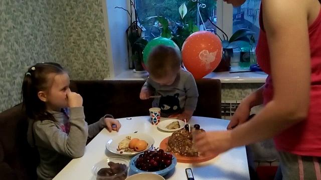 отдай мороженое смотреть онлайн
