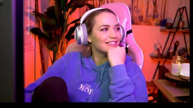 MIA MALKOVA TATTOO смотреть онлайн