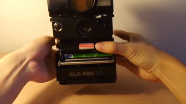 Polaroid SLR 680 SE instant camera смотреть онлайн