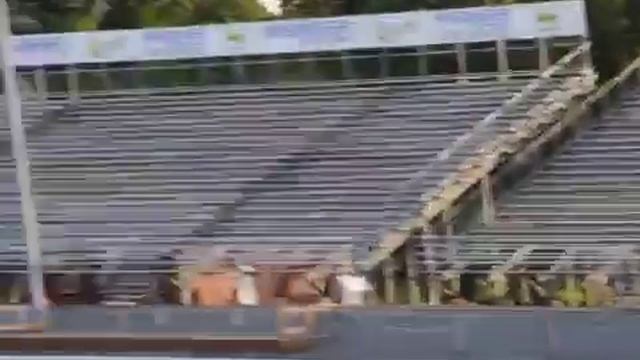 Jaguar XFR смотреть онлайн