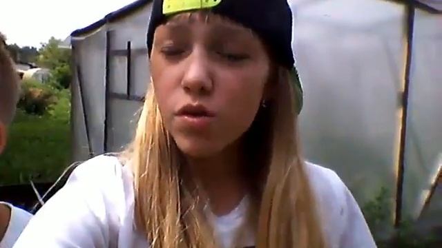 Ловим кузнечиков смотреть онлайн