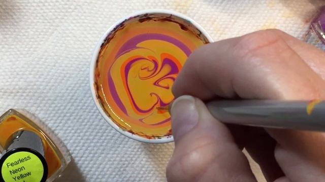 Neon Thermal Watermarble Swirl Tutorial/How To смотреть онлайн