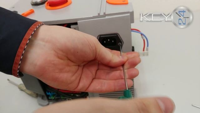 Condor XC -MINI - аккумулятор и блок питания на 12-24В смотреть онлайн