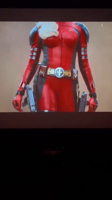 Lady Deadpool at the Deadpool and Wolverine premiere gone WILD😁#LadyDeadpool #DeadpoolAndWolverine смотреть онлайн