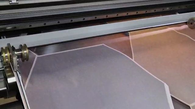 Работа автоматического XY резчика Volk K3 Plus, ч.1 смотреть онлайн