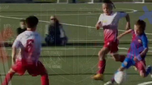 ¿Quién es PEDRITO JUAREZ? Niño de 7 años que se hizo VIRAL Y LLEGÓ A BARCELONA por su mamá PSICÓLOG смотреть онлайн