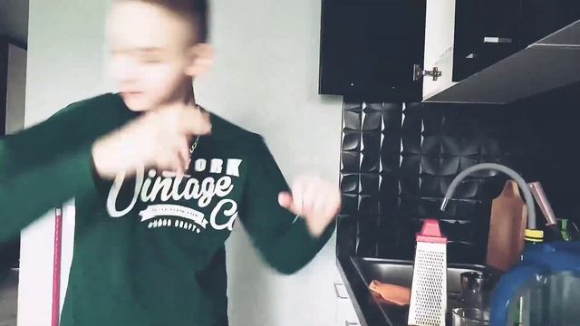 Качок VS толстяка смотреть онлайн