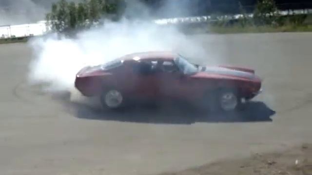 Camaro 1970 1/2 Donut смотреть онлайн
