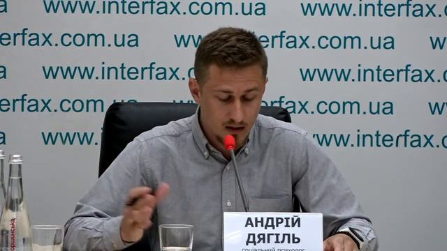 Електоральні настрої та ставлення українців до актуальних подій порядку денного смотреть онлайн