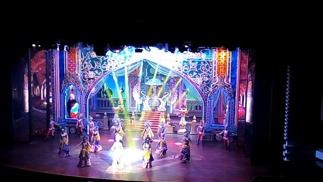 100% shemale performance for Alcazar Dance in Thailand January 2019 смотреть онлайн
