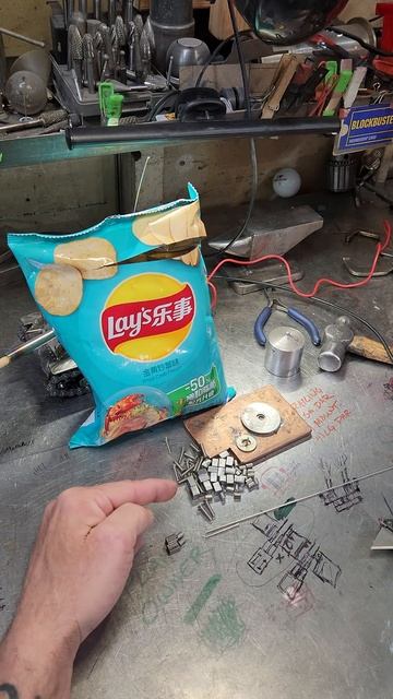 Lay's Fried Crab flavor, Make Crab great again! 🦀🤣 смотреть онлайн