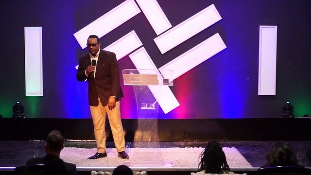 STANDING TALL IN A CROOKED WORLD | Rev. Olu David | Spirit Clinic - March 12, 2023 смотреть онлайн