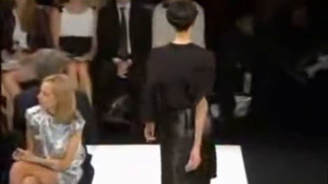 Carolina Herrera Spring Summer 2009 Full Show Womenswear смотреть онлайн