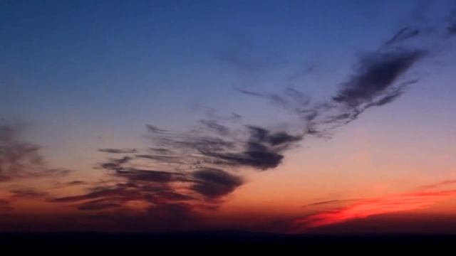 Sunset Timelapse 25th April 2021 смотреть онлайн