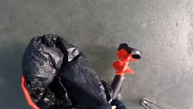 Рыбаки на дергач просто курят всторонке. КОГДА Я ЛОВЛЮ НА ХАПУГУ! #рыбалка #fishing #낚시 #carpfishing