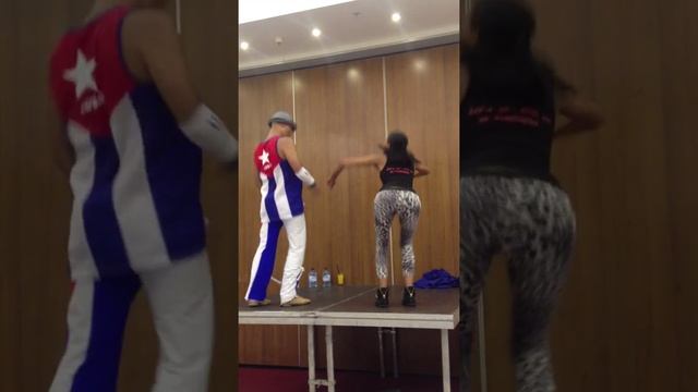 Guaguanco: Couples (Jorge+Yeni) @ TIMBAFEST 2014 смотреть онлайн