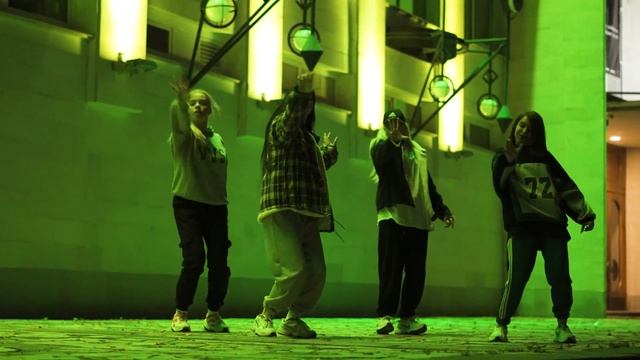 Outta there - Moe (choreo Katya Veprintseva)w/ T$T смотреть онлайн
