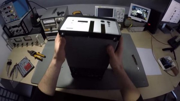 Destructive teardown: AGA Thermovision thermal imaging camera