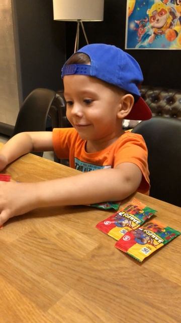 Завры 2 ! Открываю пакетики из Пятерочки. #завры #завры2 #динозавры #смешныемоменты смотреть онлайн