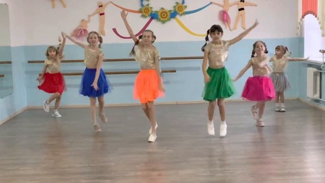 Танець «Бурундучки» смотреть онлайн