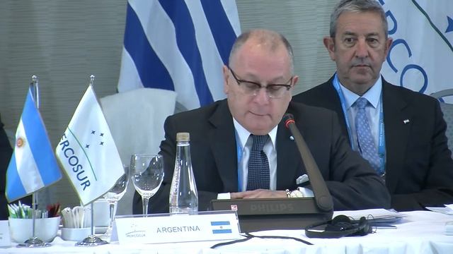 Apertura de la L Reunión Ordinaria del Consejo del Mercado Común y los Estados Partes del MERCOSUR смотреть онлайн
