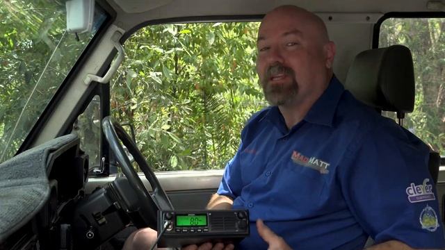 Oricom 5 Watt Din Sized UHF CB Radio смотреть онлайн