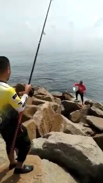 Ebek ibu kekek mak ilai-ilai - rockfishing смотреть онлайн