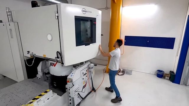 Laboratorio Vibrazioni e Camera Climatica смотреть онлайн