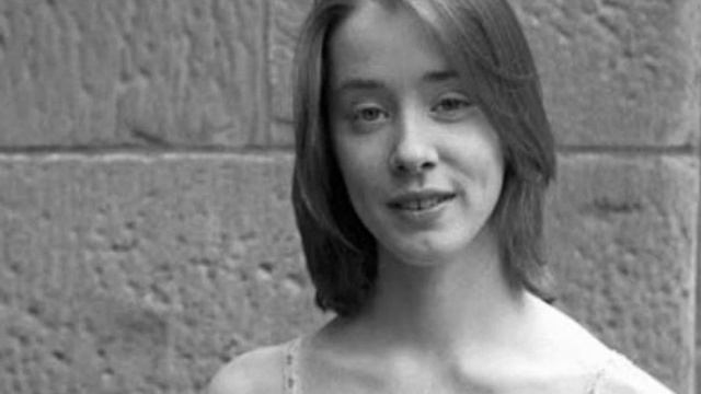 Suzanne Vega - Straight Lines (Rare 1984 Demo) *Audio* смотреть онлайн