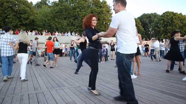 Сальто в танце на Пушкинской набережной смотреть онлайн