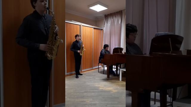 Гуцало Ілля 7 клас Р Моріс Почуття Саксофон-альт Викладач Рура С.С концертмейстер Дерев'янко Н.О. смотреть онлайн