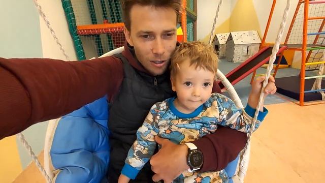 Савва и Ворон. Часть 9.В садике, думаем как начать продавать сок. Говорят вкусный, но отзывов нет. смотреть онлайн