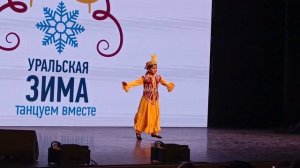 Восхитительный узбекский танец (Муслима 11 лет)