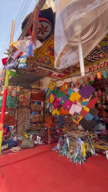 dhoolpet kites 😱😱😱 #dhoolpet #kites #youtubeshorts #shorts смотреть онлайн