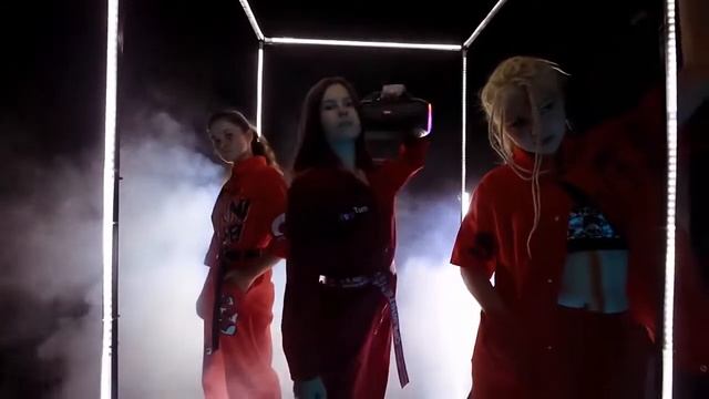 Presentacion WildBox смотреть онлайн