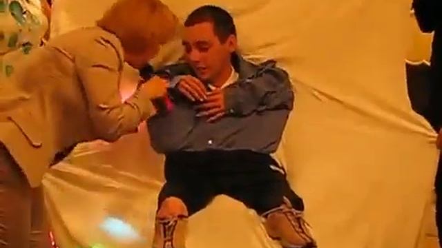 Чуть не обассался смотреть онлайн