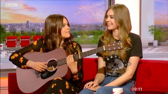 First Aid Kit on BBC Breakfast. Klara and Johanna Söderberg. Fireworks. 25 May 2018 смотреть онлайн