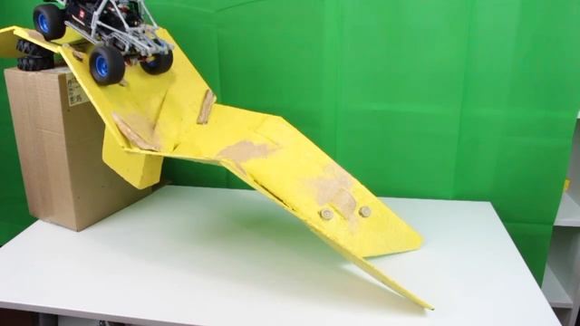 [ENG subt] Обзор резины драгстера /Dragster tires test + Обзор ЛЕГО Техник 42050 Б Гоночный драгстер смотреть онлайн